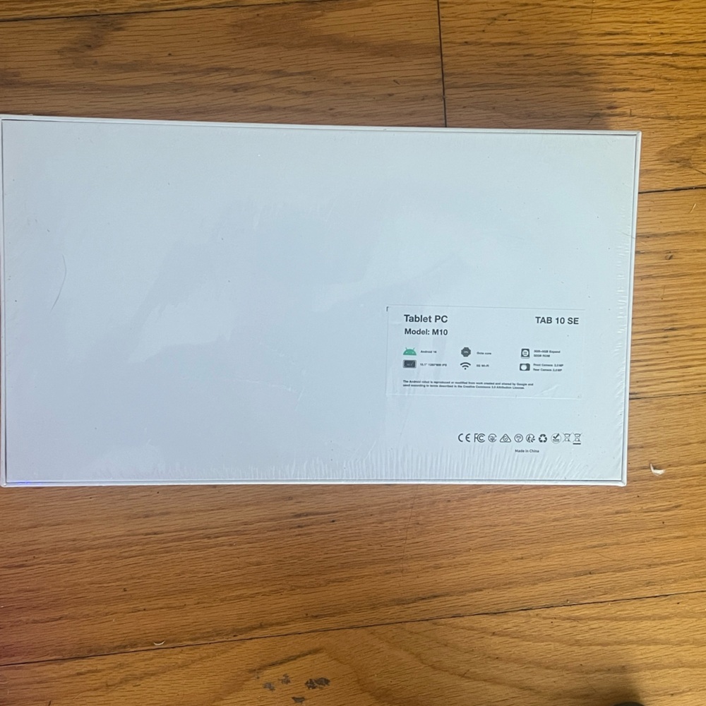 Samsung Tablet - Picture 3 of 3